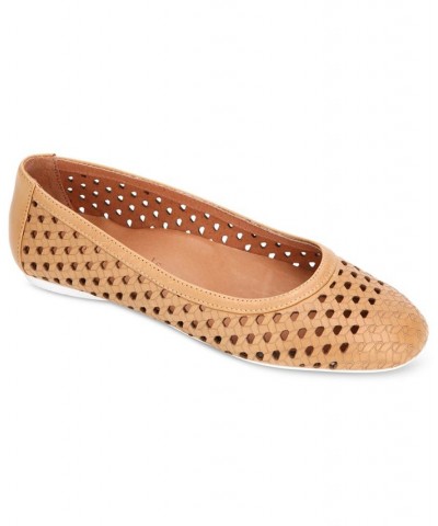 Women's Eugene Travel Ballet Flats PD02 $73.14 Shoes