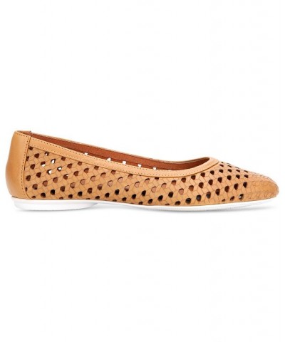 Women's Eugene Travel Ballet Flats PD02 $73.14 Shoes