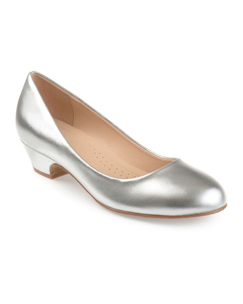 Women's Comfort Saar Low Heels Silver $35.20 Shoes