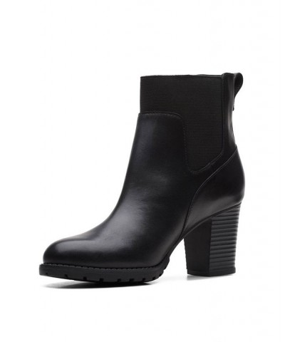 Collection Women's Verona Ease Booties Black $33.57 Shoes