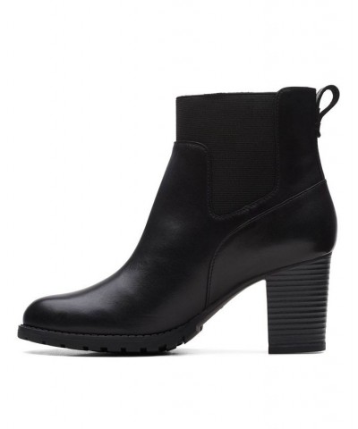 Collection Women's Verona Ease Booties Black $33.57 Shoes