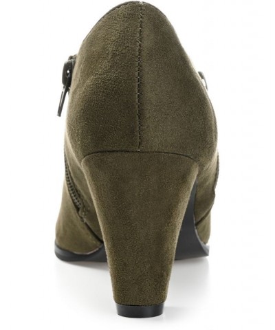 Women's Sanzi Low-Cut Booties Green $47.00 Shoes