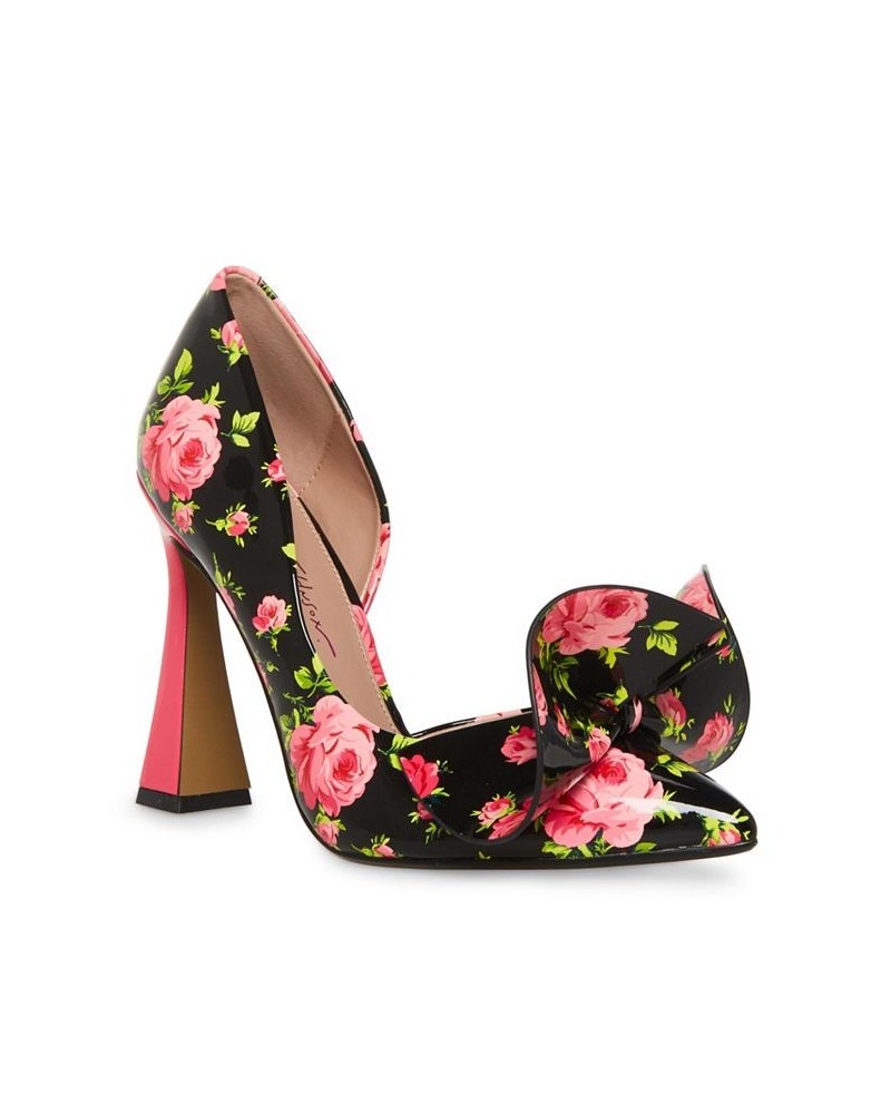 Women's Nobble-P Floral Sculpted Bow Pumps Black $45.54 Shoes