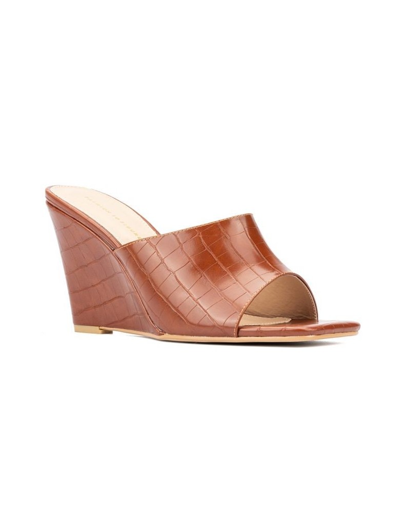 Women's Raina Wide Width Heels Mule Brown $35.17 Shoes