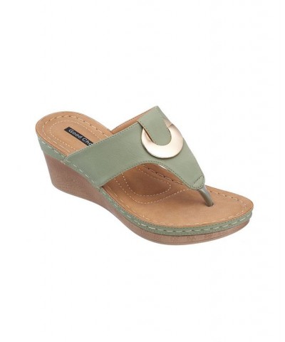 Genelle Wedge Sandal Green $31.50 Shoes