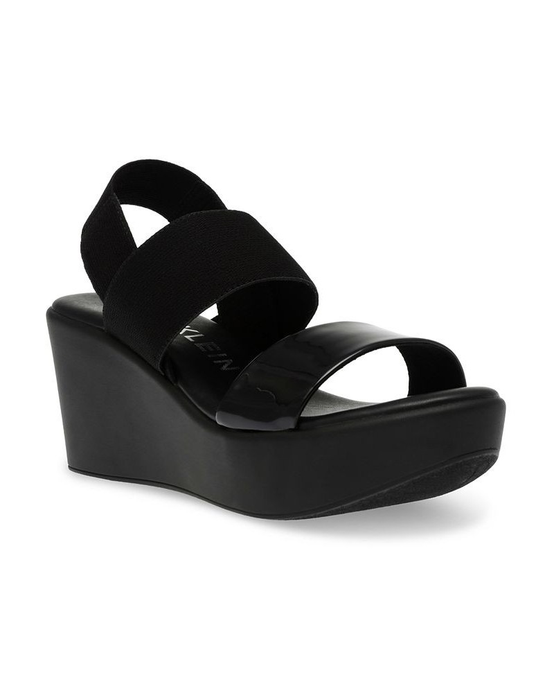 Women's Poli Platform Sandal Black $39.16 Shoes